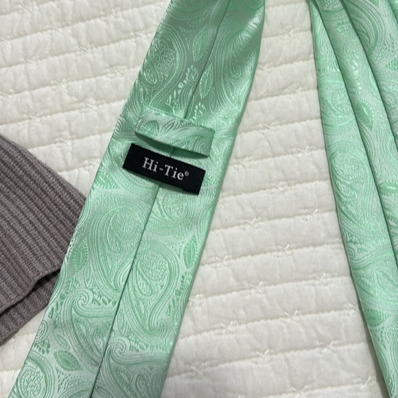 Like new patterned hi-tie - Picture 4 of 5